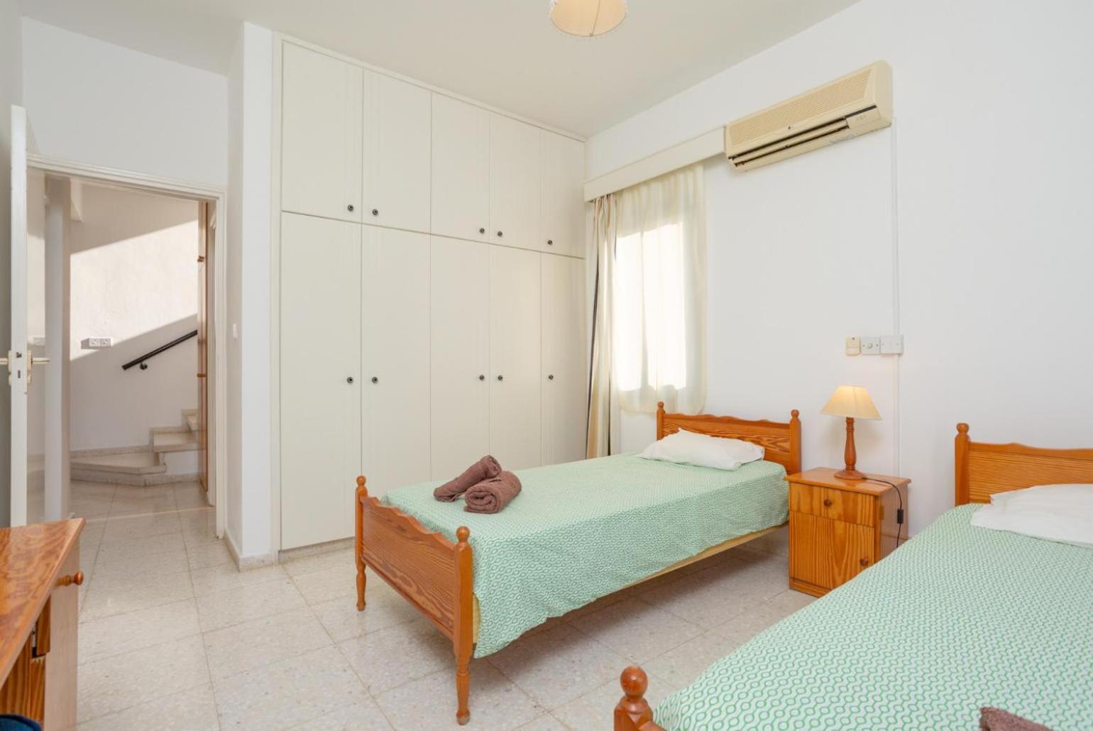 Villa Charoula Pente Paphos Luaran gambar