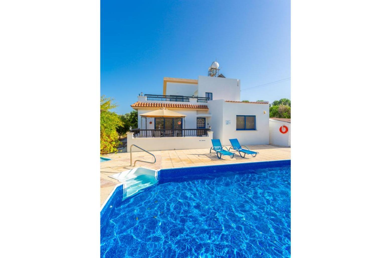 Villa Charoula Pente Paphos Luaran gambar